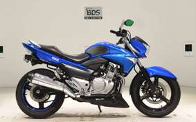 SUZUKI GSR250 2024