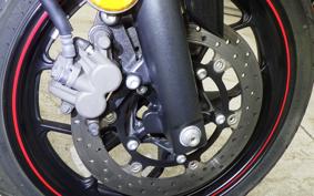 YAMAHA YZF-R25 2015 RG10J