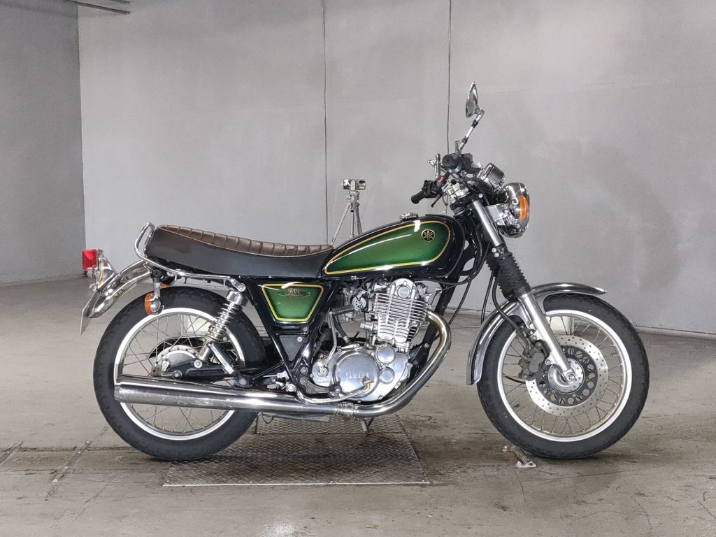 Фото Yamaha SR400 2010 с японского аукциона