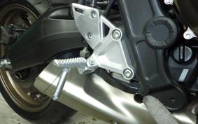 HONDA CB650R E-Clutch 2025 RH17