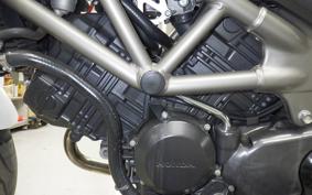 HONDA VTR 250 Gen. 2 MC33