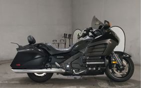 HONDA GL1800 F6B 2013 SC68