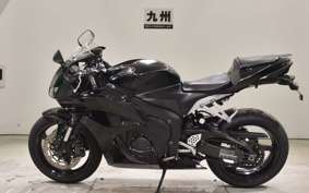 HONDA CBR600RR GEN 3 2010 PC40