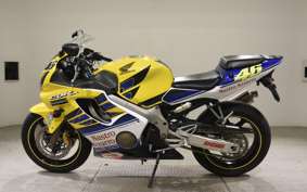 HONDA CBR600F GEN 3 2002 PC35