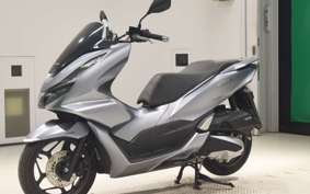 HONDA PCX 125 2002 JK05
