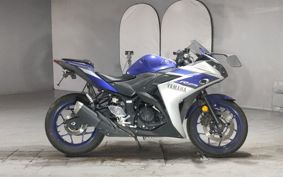 YAMAHA YZF-R25