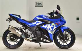SUZUKI GSX250 R 2025