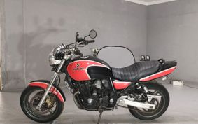 SUZUKI INAZUMA 400 GK7BA