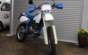SUZUKI DR250 S SJ44A