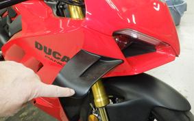 DUCATI PANIGALE V4 S 2022