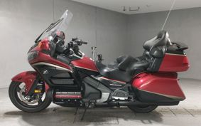 HONDA GL 1800 GOLD WING 2015 SC68