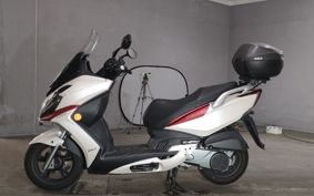 KYMCO KYMCO G-DINK250 ..