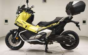 HONDA X-ADV 750 2025 RH21
