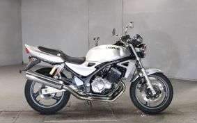 SUZUKI GSX250 ZR250C