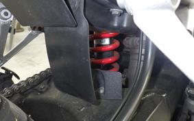 SUZUKI Vｽﾄﾛｰﾑ1000A 2014 VU51A