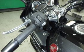 HONDA CB1300SB SUPER BOLDOR 2026 SC54