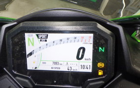 KAWASAKI ZX-4RR 2024 ZX400P