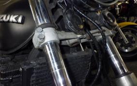 SUZUKI INAZUMA 400 (GSX400) 2000 GK7BA