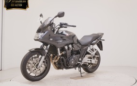 HONDA CB1300SB SUPER BOLDOR 2025 SC54