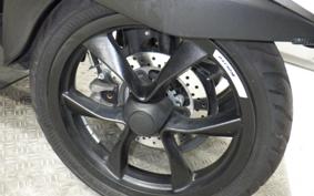 YAMAHA TRICITY 125 SEK1J