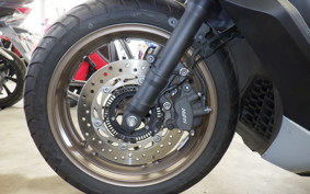 HONDA FORZA 250 MF17