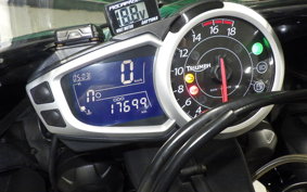 TRIUMPH DAYTONA 675 2011