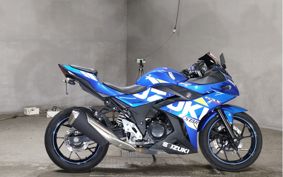 SUZUKI GSX250 R DN11A
