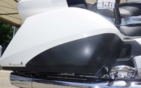 HONDA GL 1800 GOLD WING AIRBAG NAVI 2011 SC68
