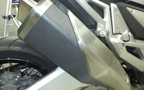 HONDA X-ADV 750 2017 RC95