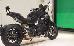 DUCATI DIAVEL V4 2023