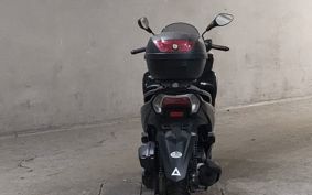 YAMAHA TRICITY 125 SE82J