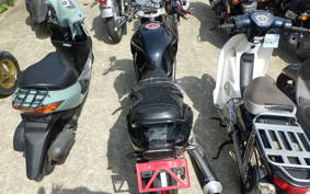 SUZUKI GSX250FX ZR250C