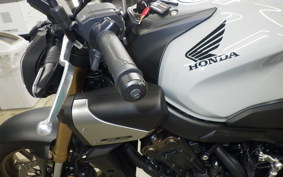 HONDA CB650R E-Clutch 2026 RH17