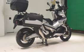 HONDA X-ADV 750 2018 RC95