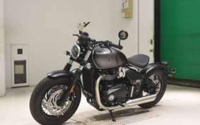 TRIUMPH BONNEVILLE BOBBER 2026