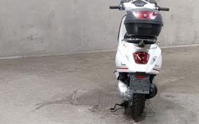 VESPA SPRINT 150 ..