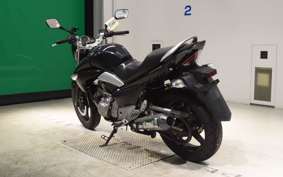 SUZUKI GSR250