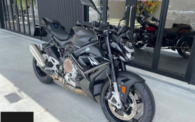 BMW S1000R 2024 0E51