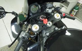 KAWASAKI ZX 10 NINJA R 2004 ZXT00C