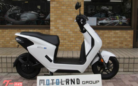HONDA EM1 e: EF16