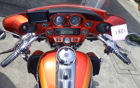 HARLEY FLHTCUSE 1800CVO 2013