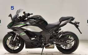 KAWASAKI NINJA 1000 SX 2024 ZXT02K