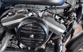 HARLEY XL883N 2016 LE2