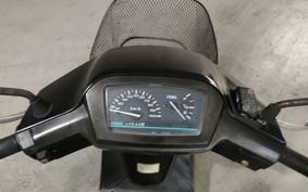 SUZUKI ADDRESS V100 CE11A