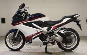 HONDA VFR800F 2019 RC79