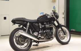 TRIUMPH THRUXTON 900 2005