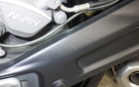 TRIUMPH TRIDENT 660 2021