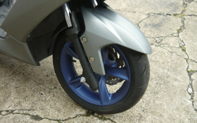 YAMAHA MAJESTYS SG52J