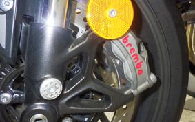TRIUMPH STREET TRIPLE RS 2025