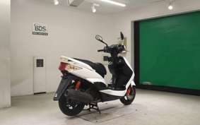 YAMAHA CYGNUS 125 XSR 2 2001 SE44J